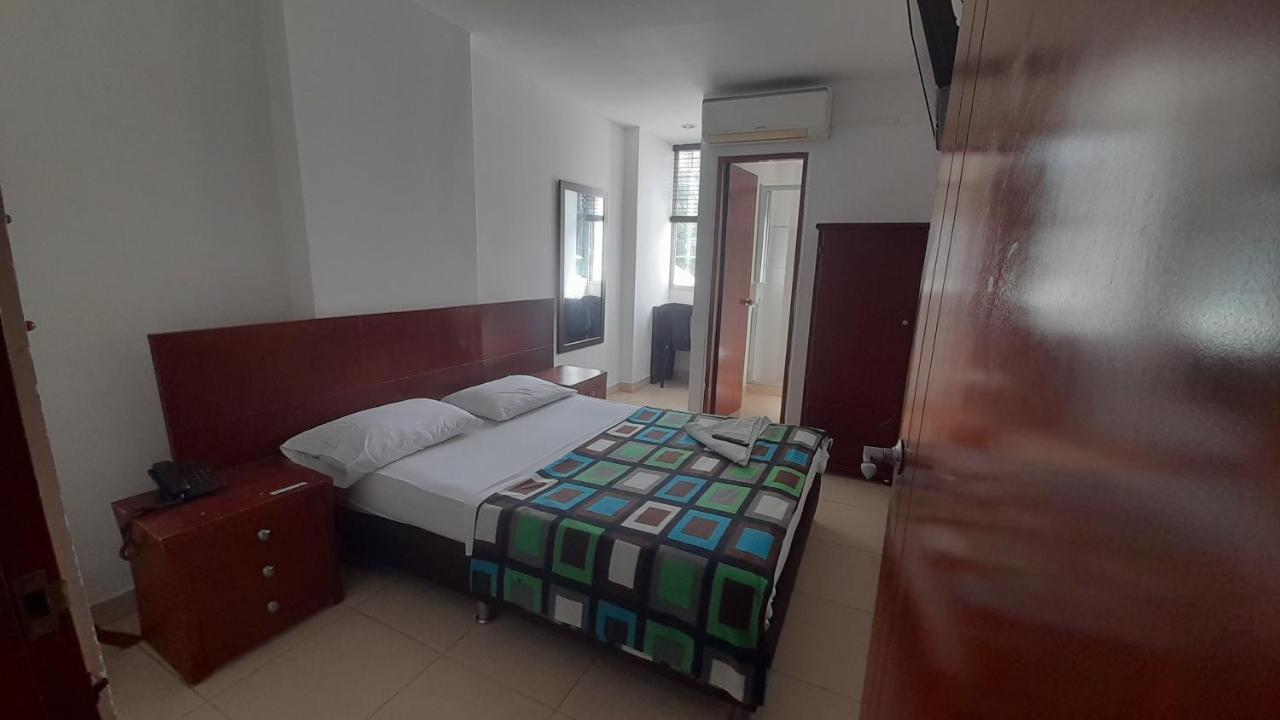 נייבה Hotel Santorini Neiva מראה חיצוני תמונה